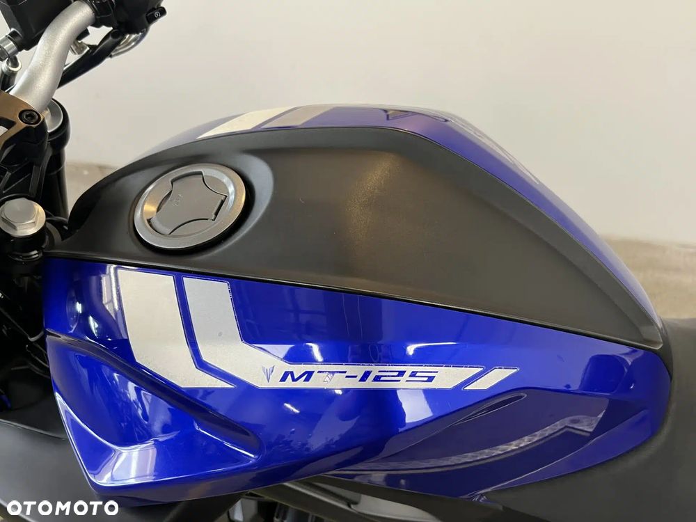 Yamaha MT - 16