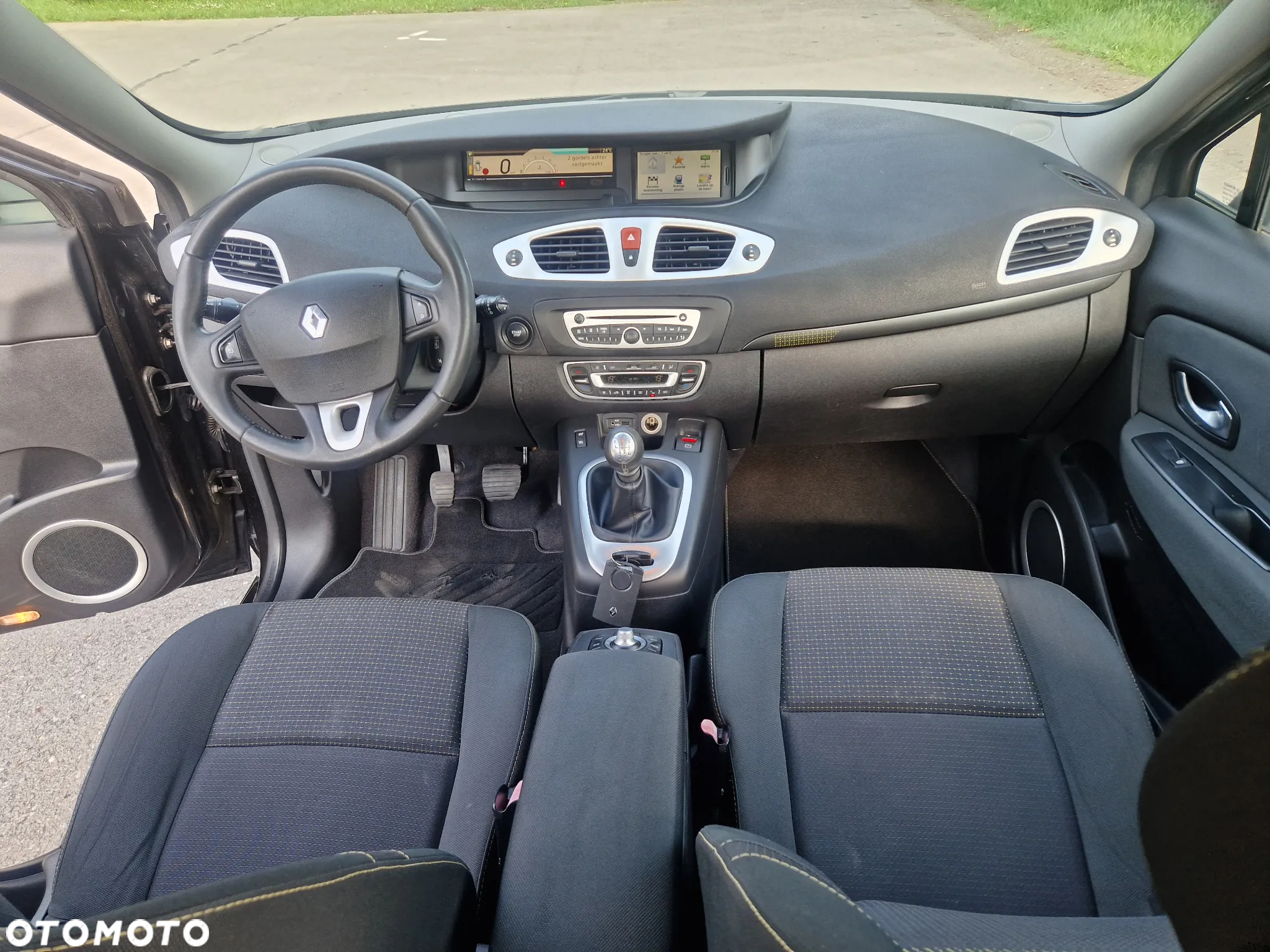 Renault Scenic 1.4 16V TCE Expression - 13