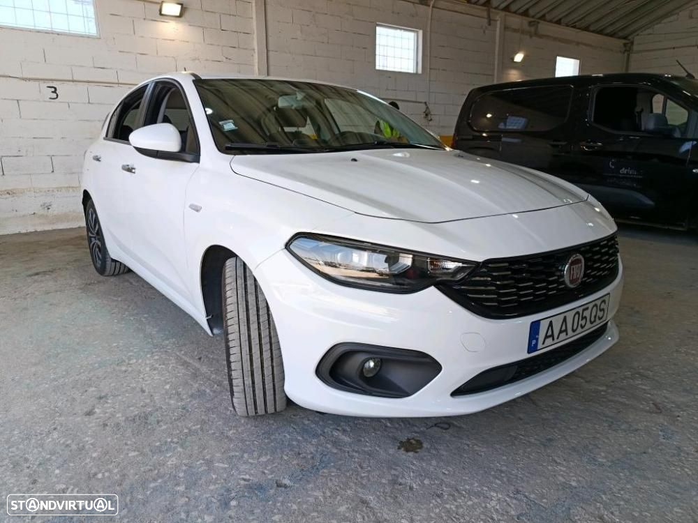 Fiat Tipo 1.3 M-Jet Lounge - 2