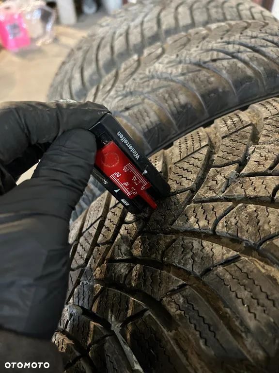 Opony zimowe 185/65R15 Kumho 2szt - 11