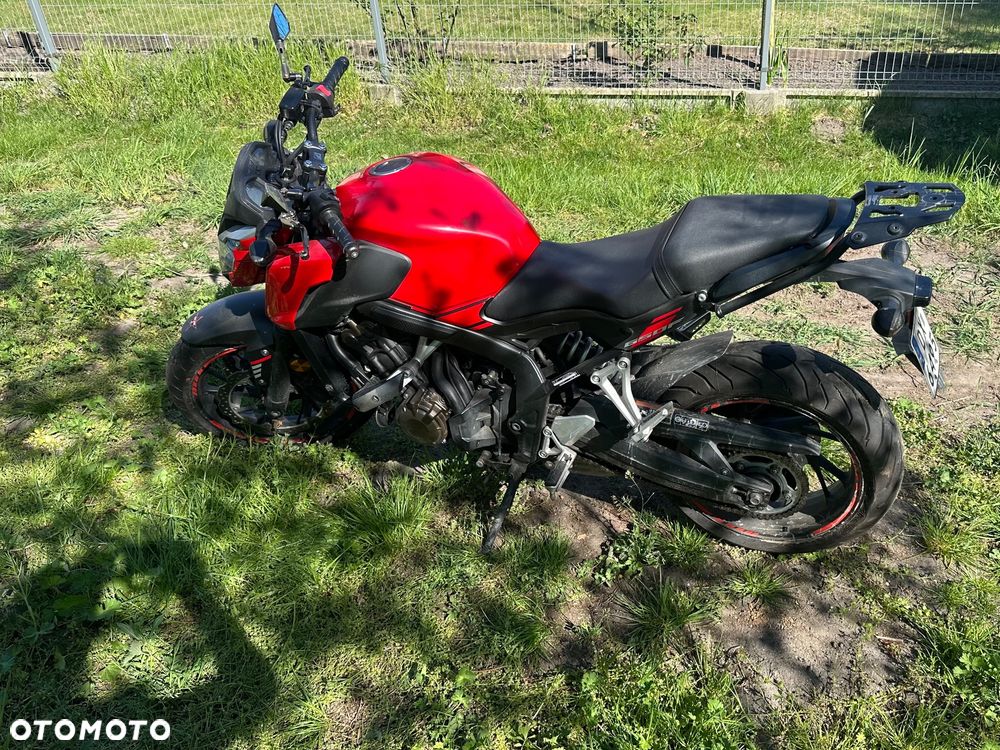Honda CB - 8