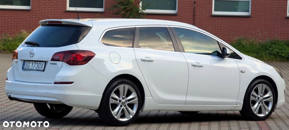 Opel Astra 1.6 T Sport - 29