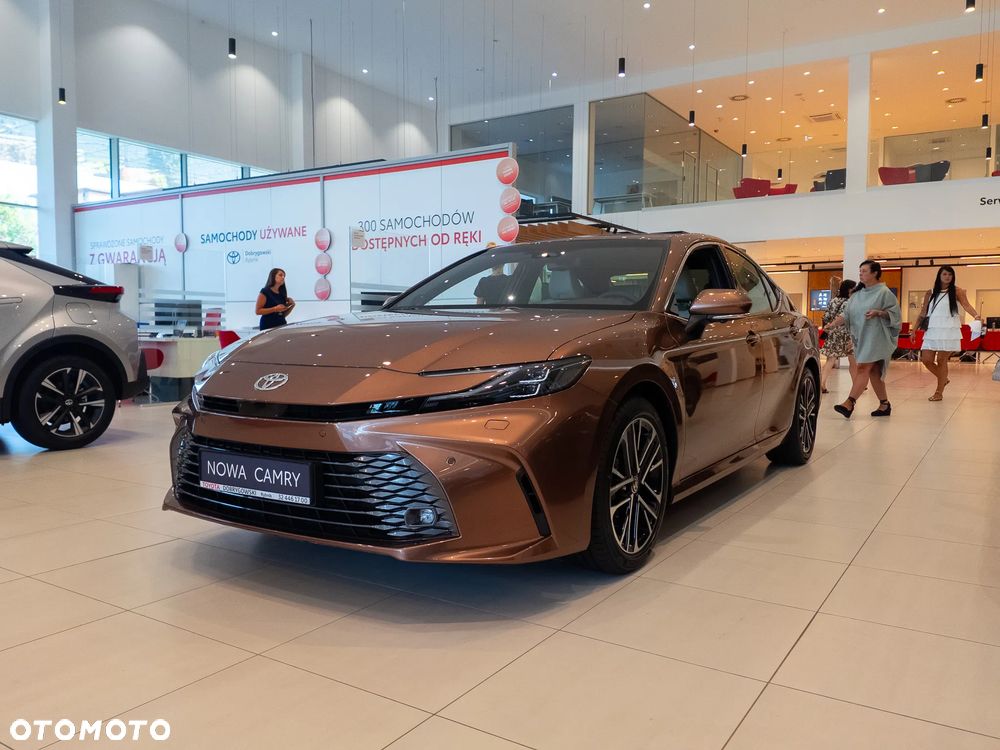Toyota Camry 2.5 Hybrid Dynamic Force Executive e-CVT - 3