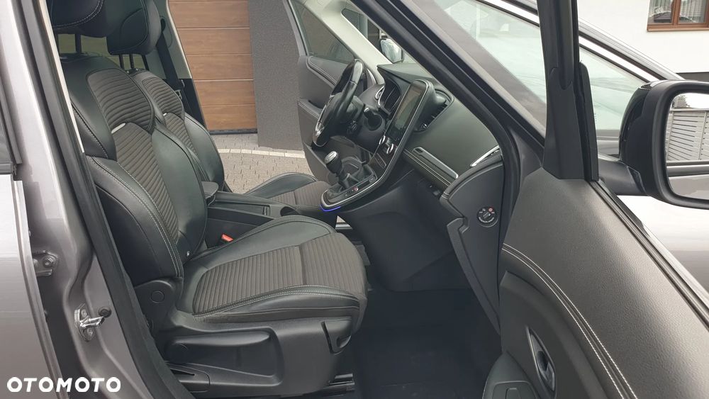Renault Scenic ENERGY dCi 130 INITIALE PARIS - 22