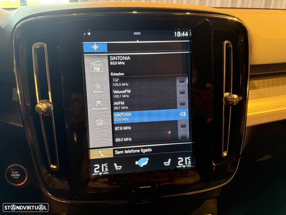 Volvo XC 40 T4 Recharge DKG Ultimate Bright - 39