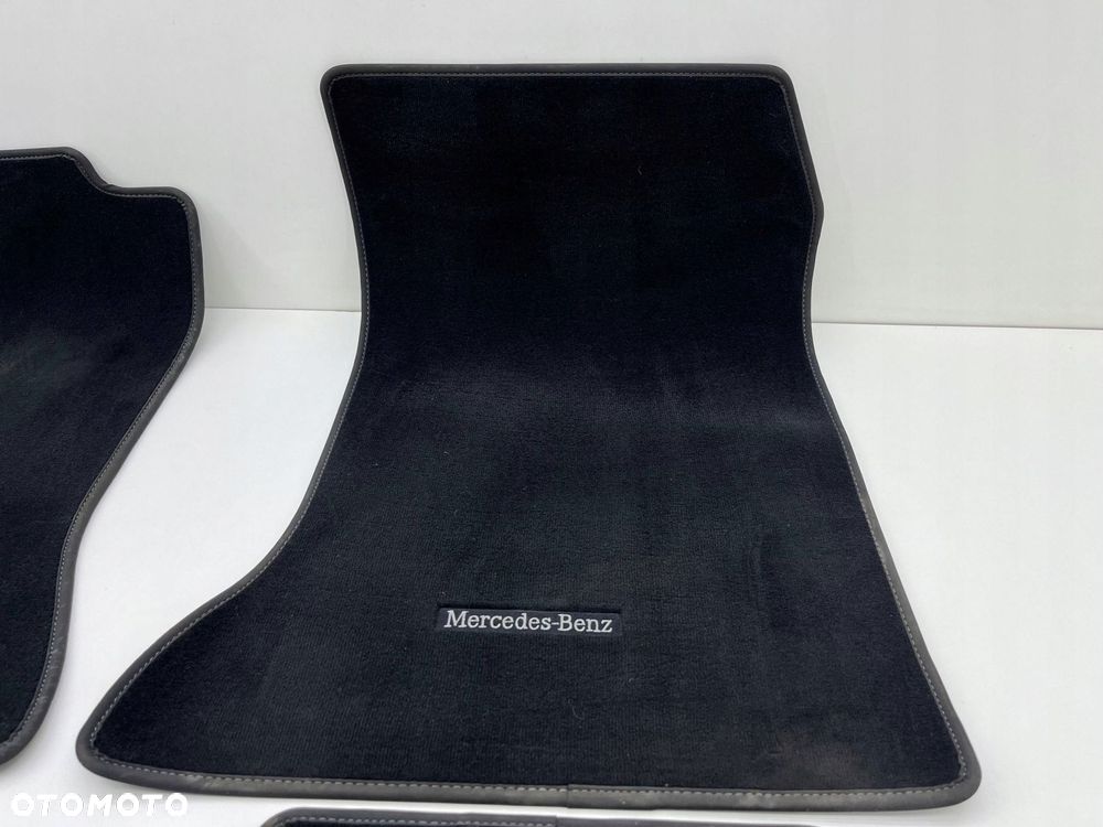 mercedes w246 w176 amg dywaniki welurowe komplet a1176804600 - 5
