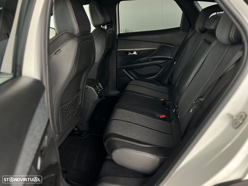 Peugeot 3008 1.5 BlueHDi GT Line - 29