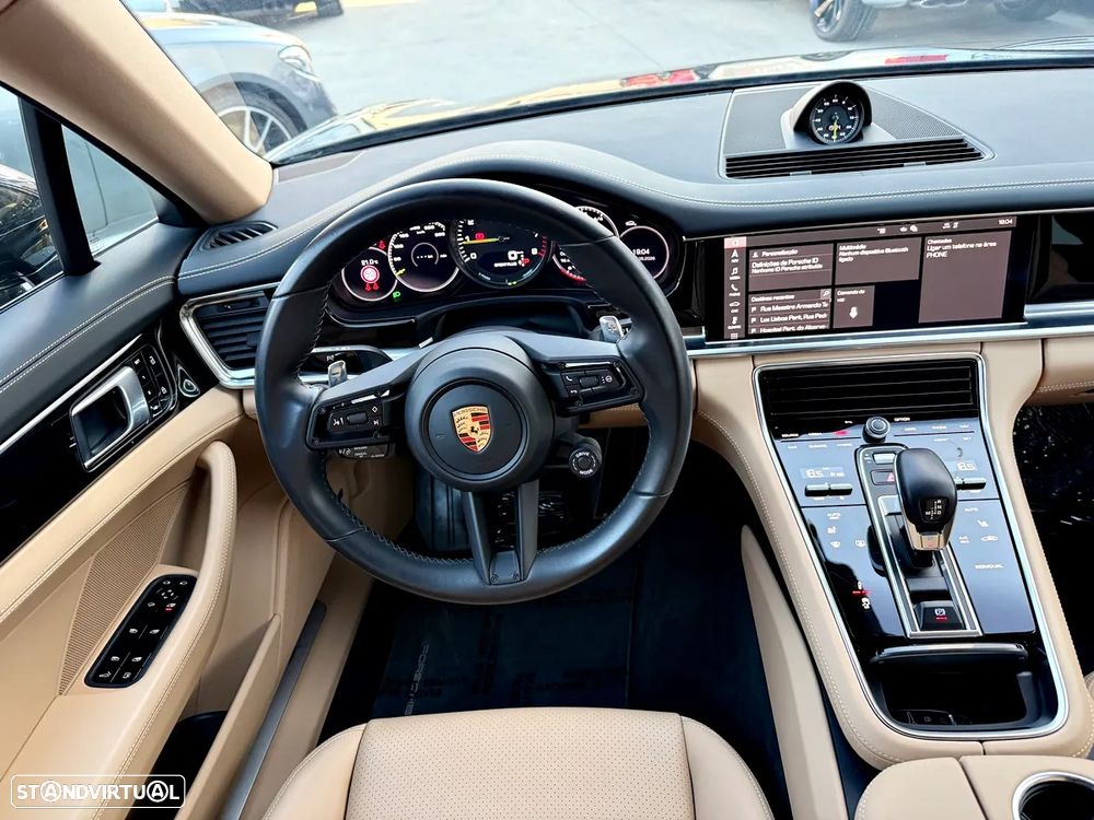 Porsche Panamera 4 E-Hybrid Platinum Edition - 11
