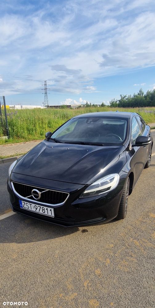 Volvo V40 D2 Momentum - 3
