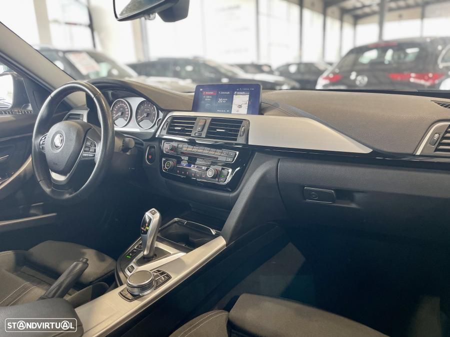 BMW 330 e iPerformance Line Sport - 36