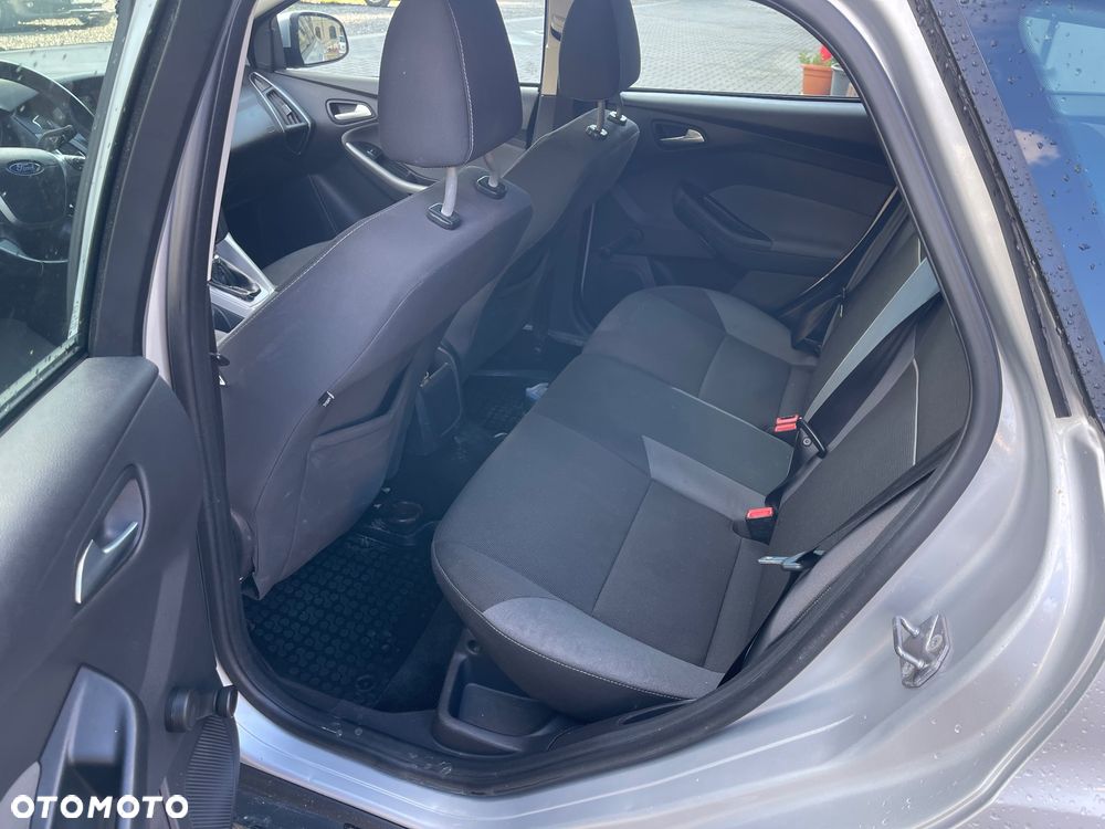 Ford Focus 1.6 TDCi DPF Trend - 10