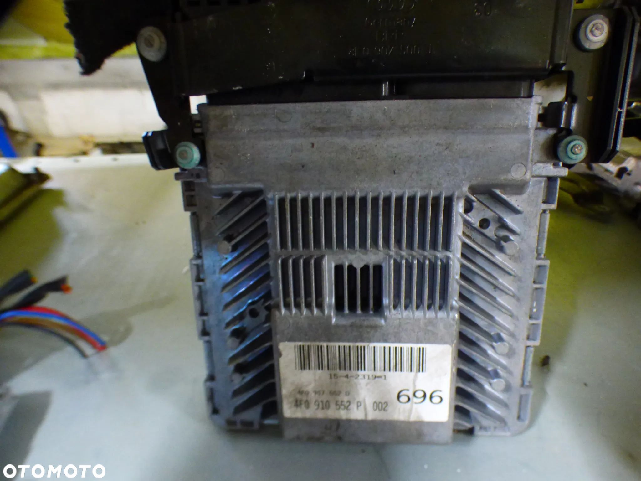 AUDI A6 C6 2.4 V6 STEROWNIK SILNIKA KOMPUTER ECU 4F0910552P GORLICE - 1