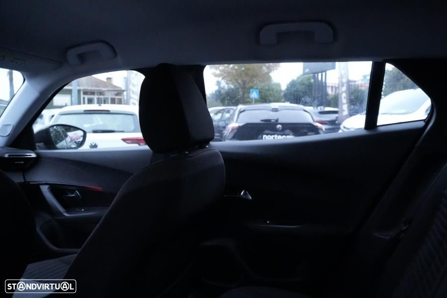 Peugeot 2008 1.2 PureTech Active - 6