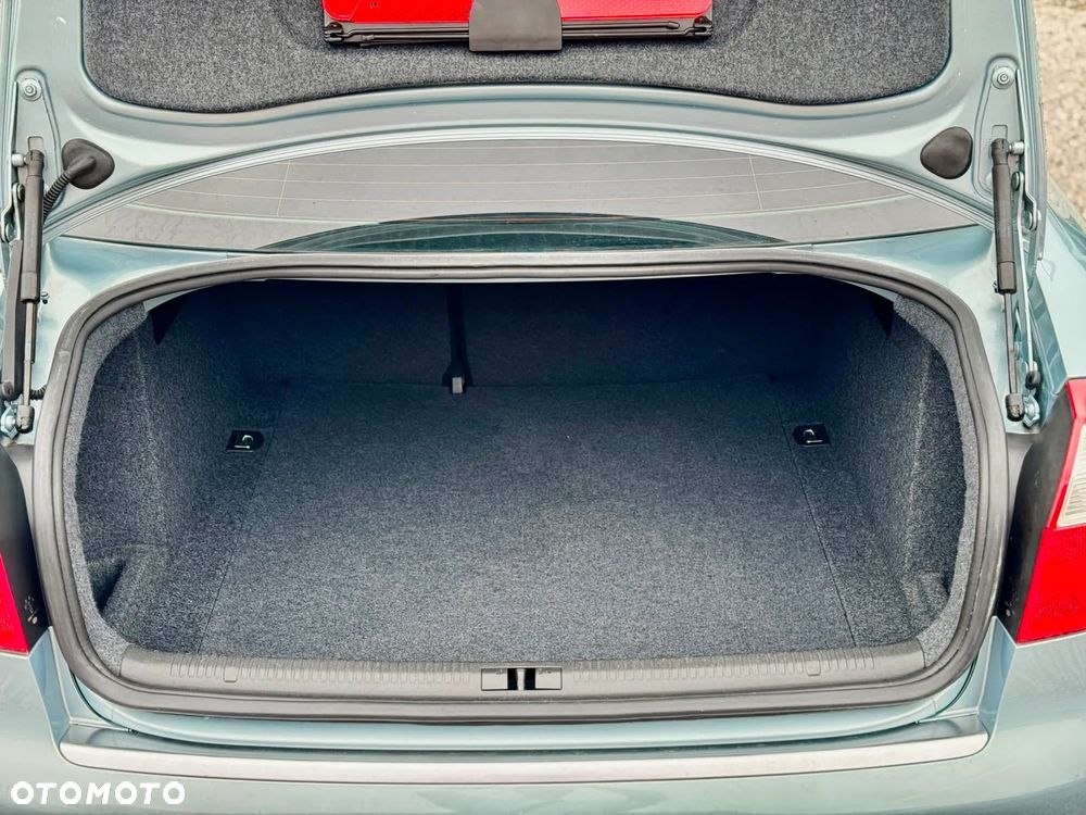 Audi A4 Limousine 2 - 14