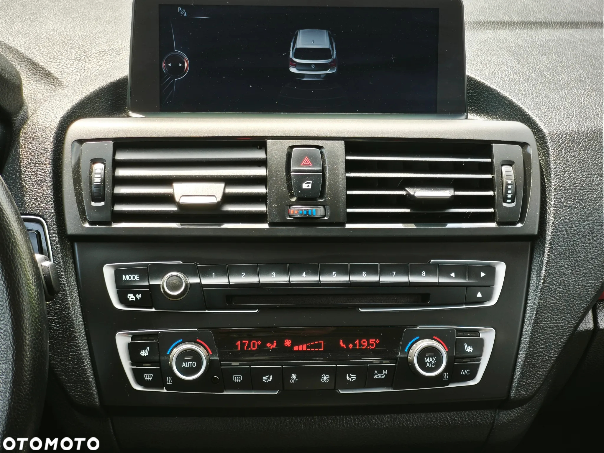 BMW Seria 1 118i Sport Line - 22