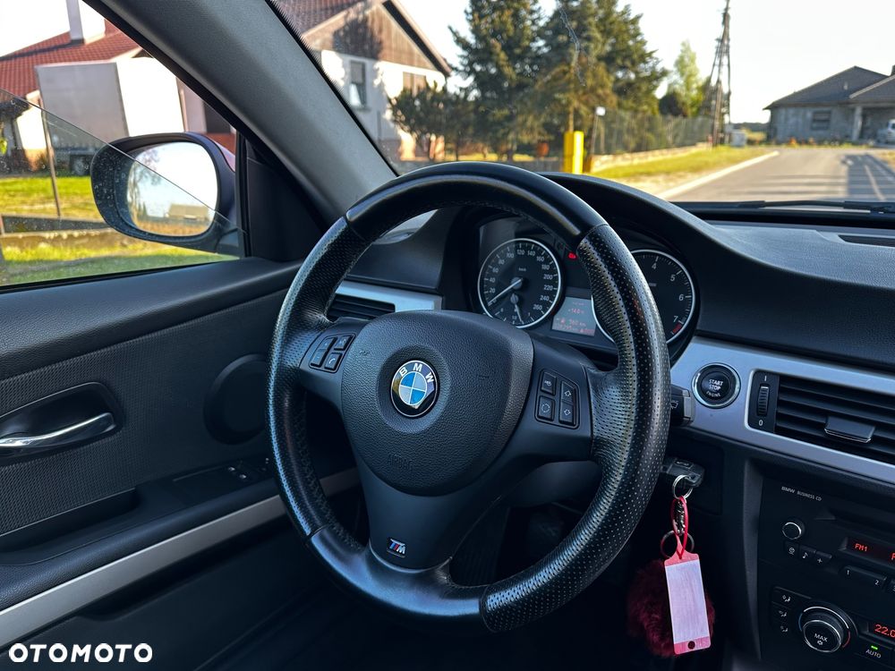 BMW Seria 3 - 23