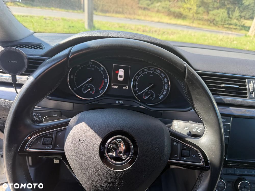 Skoda Superb 2.0 TDI 4x4 Ambition DSG - 13