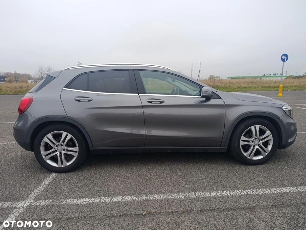 Mercedes-Benz GLA 220 CDI 4-Matic - 9