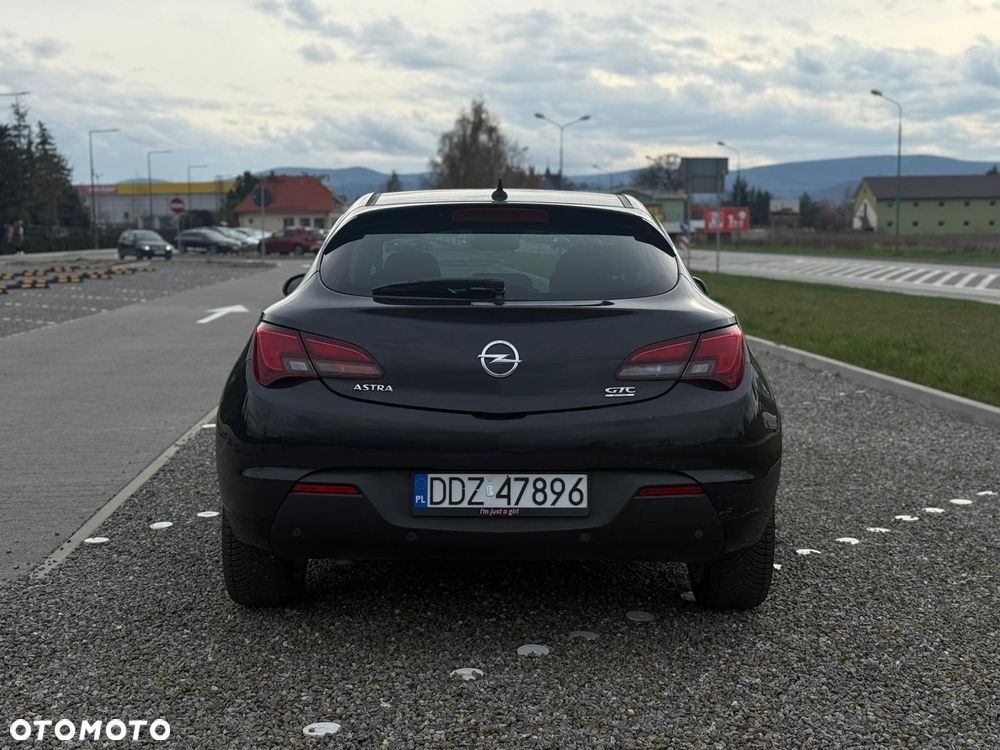 Opel Astra - 2