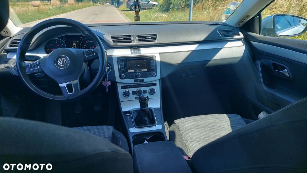 Volkswagen Passat CC 2.0 Blue TDI Exclusive - 5