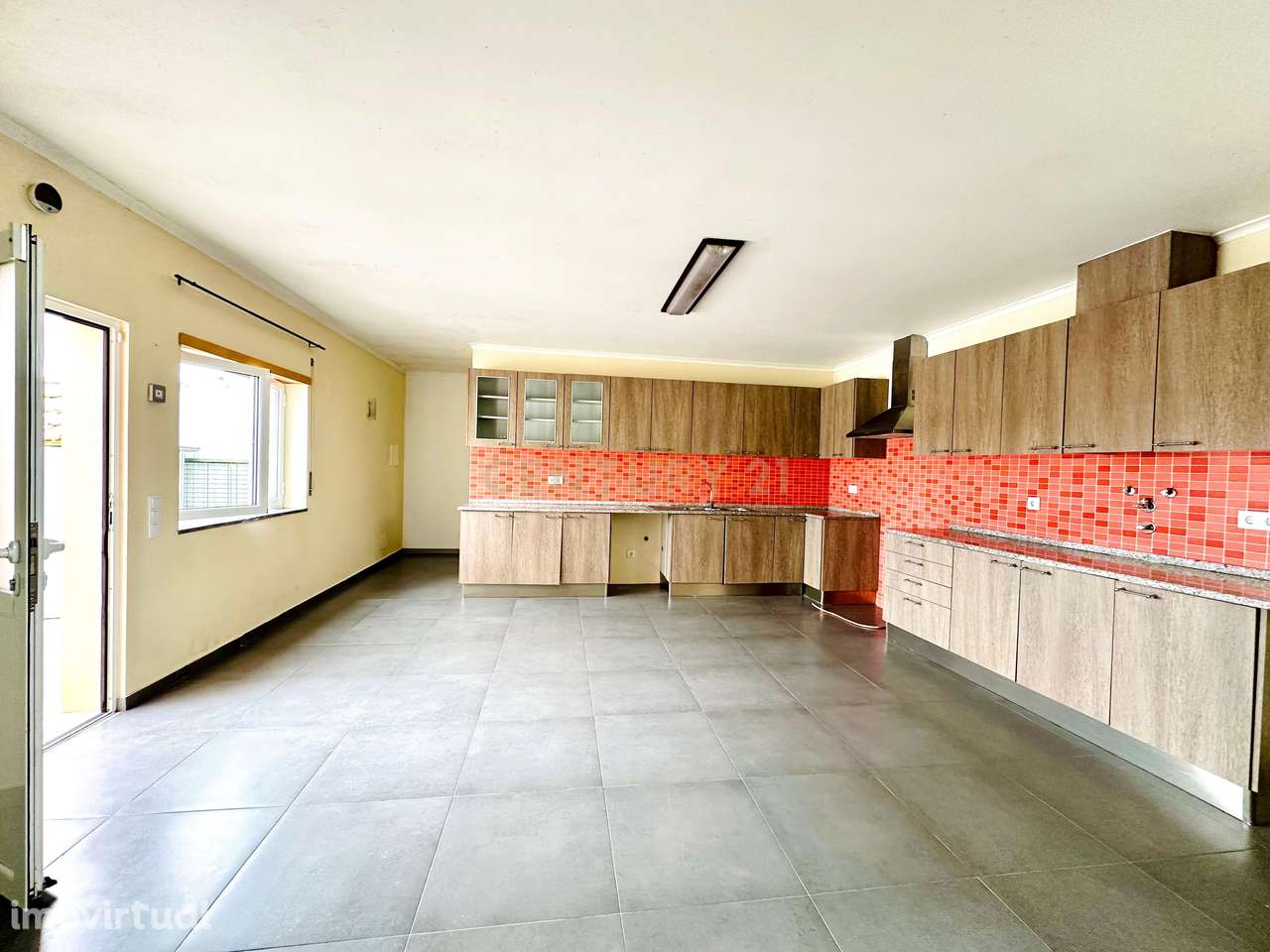 Oportunidade | Moradia T2 Funcional com Espaço Extra – Dagorda, Vermel - Grande imagem: 3/12