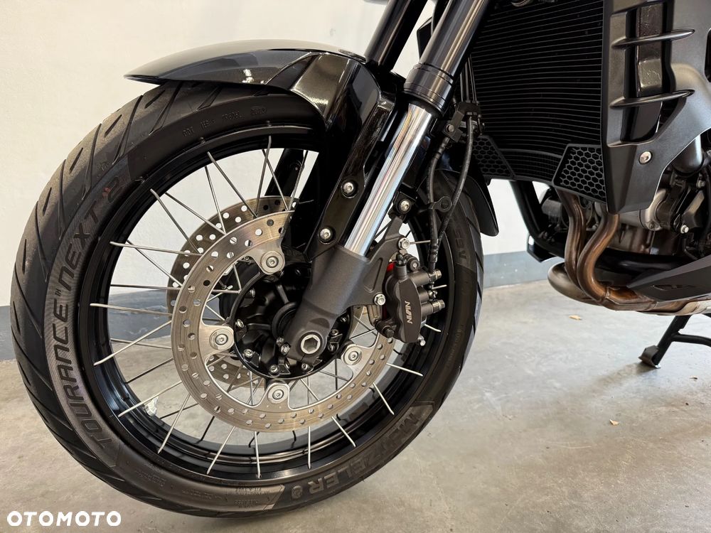 Honda VFR - 7