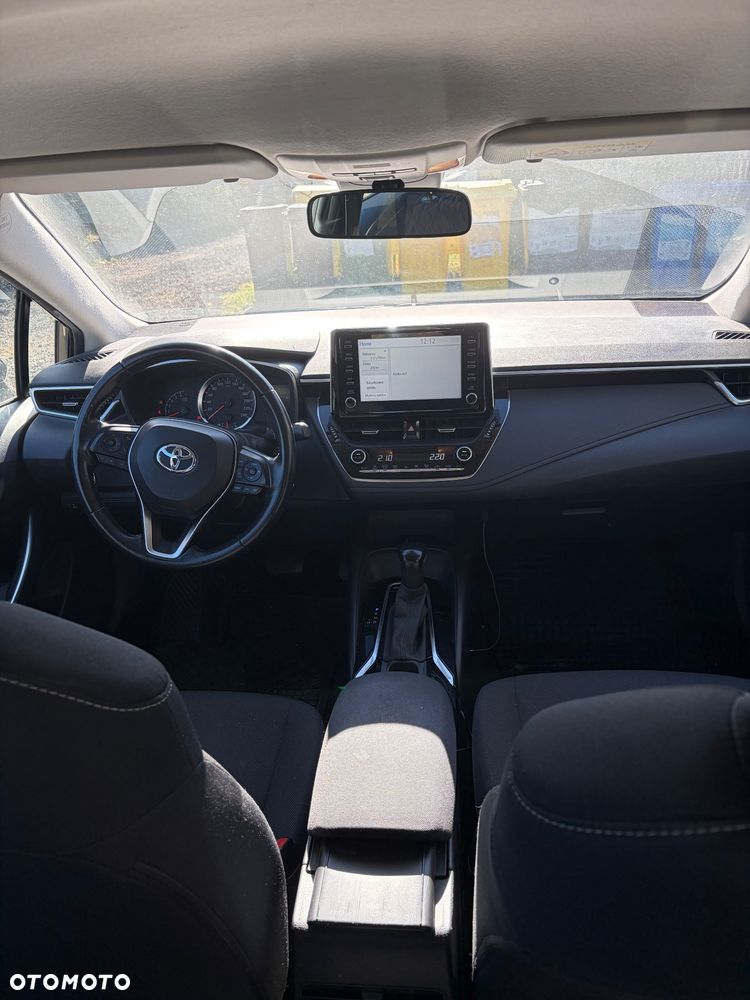 Toyota Corolla - 2