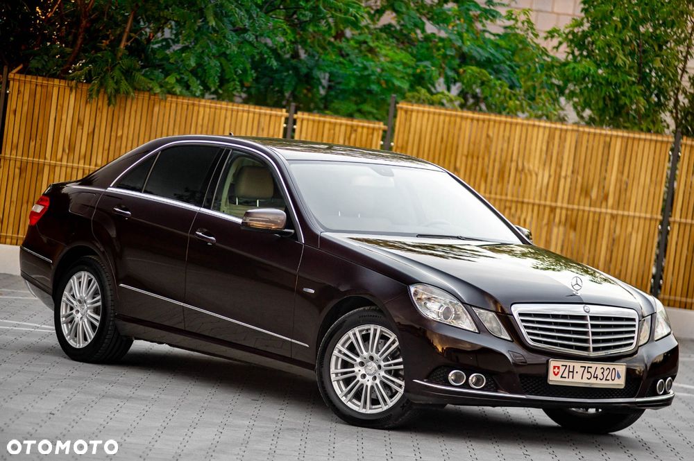 Mercedes-Benz Klasa E 350 CDI BlueEff Elegance - 1