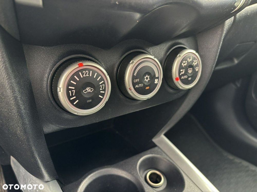 Mitsubishi ASX - 19