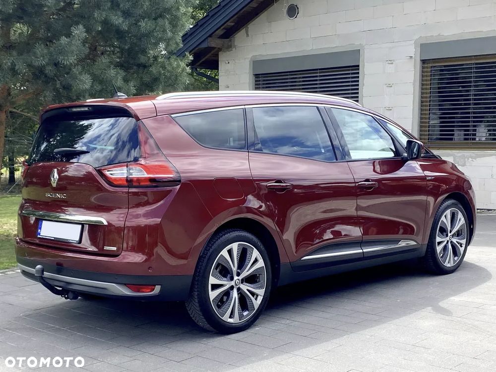 Renault Grand Scenic - 9