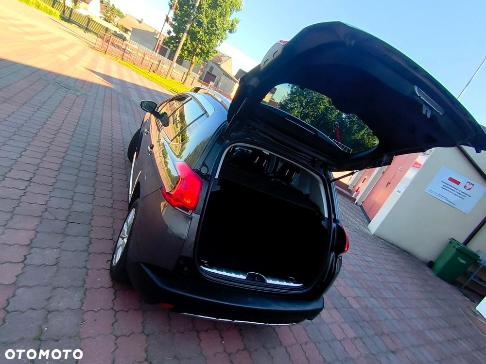 Peugeot 2008 e-HDi FAP 115 STOP & START Allure - 13