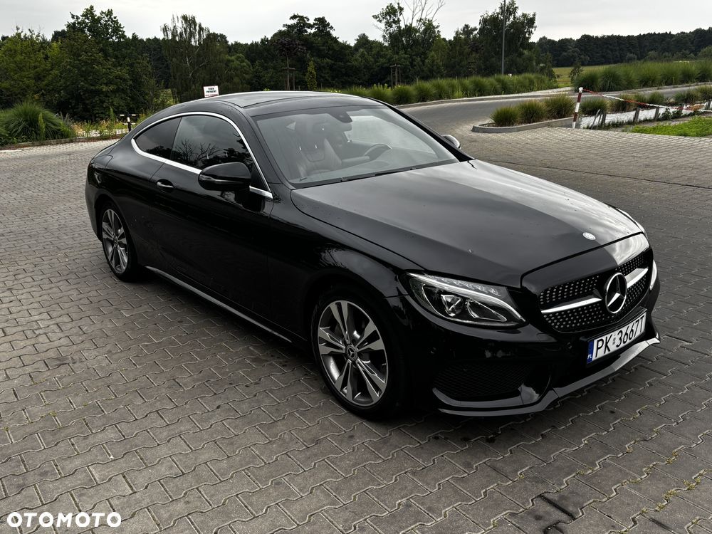 Mercedes-Benz Klasa C 300 7G-TRONIC Edition 1 - 13