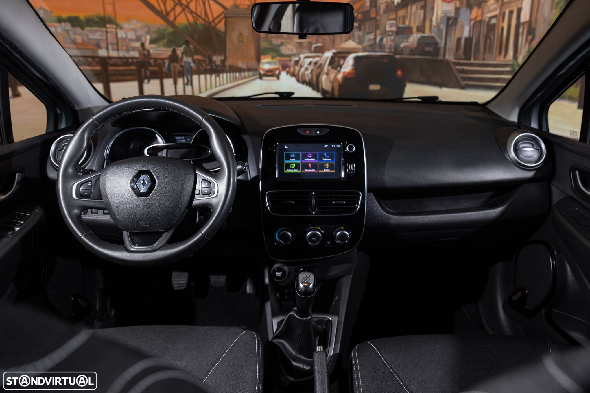Renault Clio 1.5 dCi Limited - 11