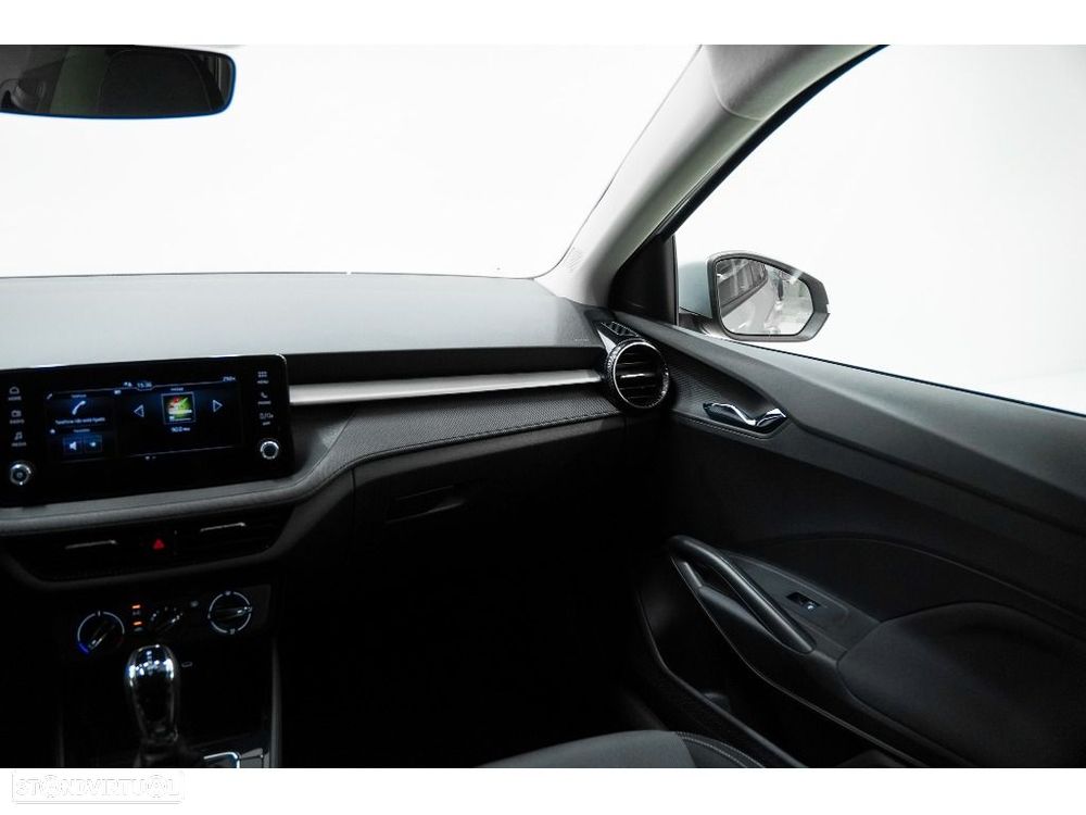 Skoda Fabia 1.0 TSI Selection DSG - 23