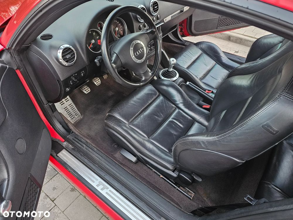 Audi TT Coupé 1.8 T quattro - 8