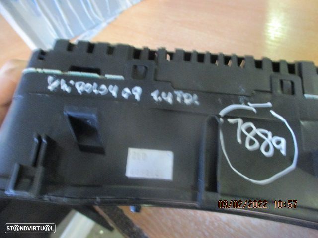 Quadrante 6Q0920825F VW POLO 4 2009 1.4TDI KM/H Digital VW POLO 4 9N FASE 2 2009 1.4TDI 70CV 5P CINZENTO VW POLO 2007 1.4 TDI 75CV 3P CINZA - 4