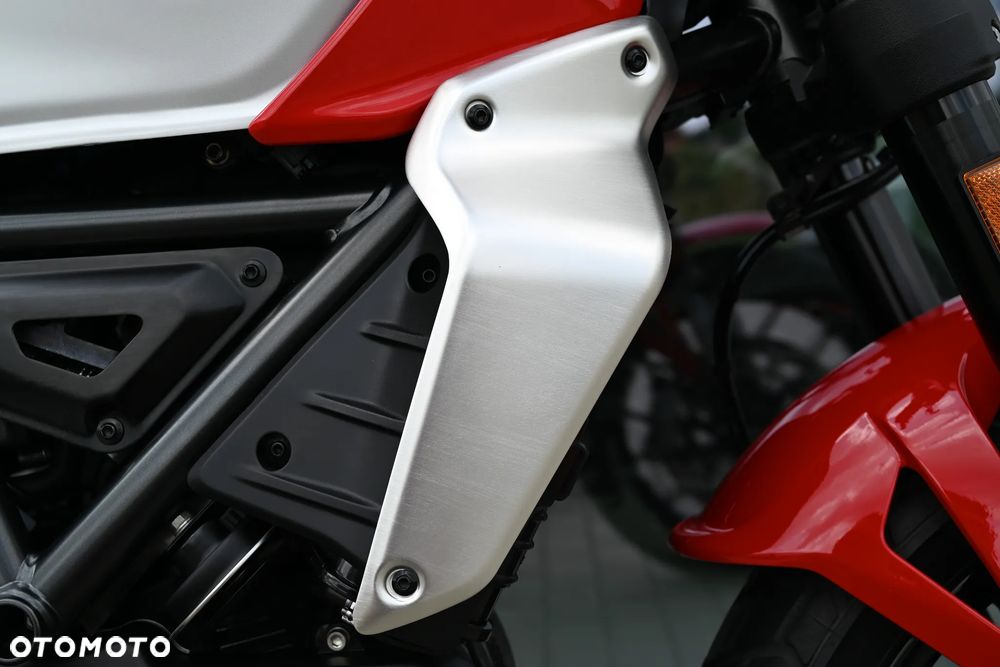 Ducati Scrambler - 18