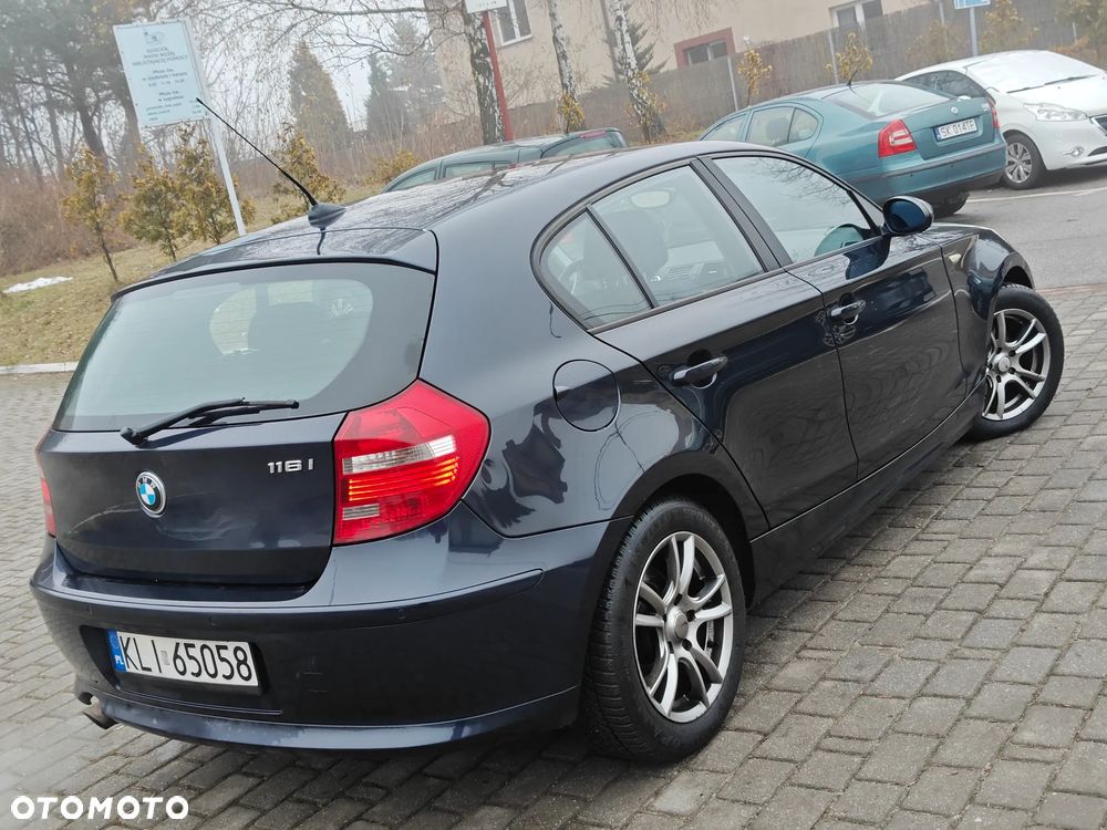 BMW Seria 1 - 37