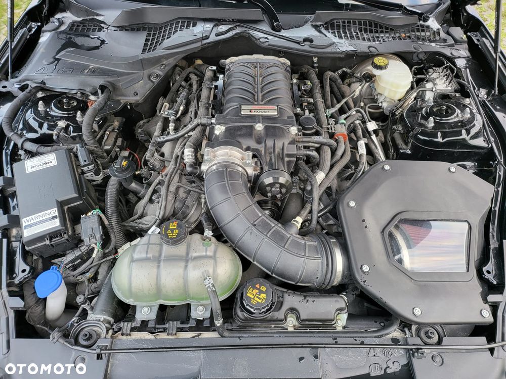 Ford Mustang - 8