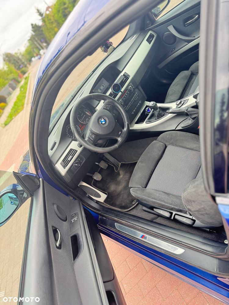BMW Seria 3 320d - 11