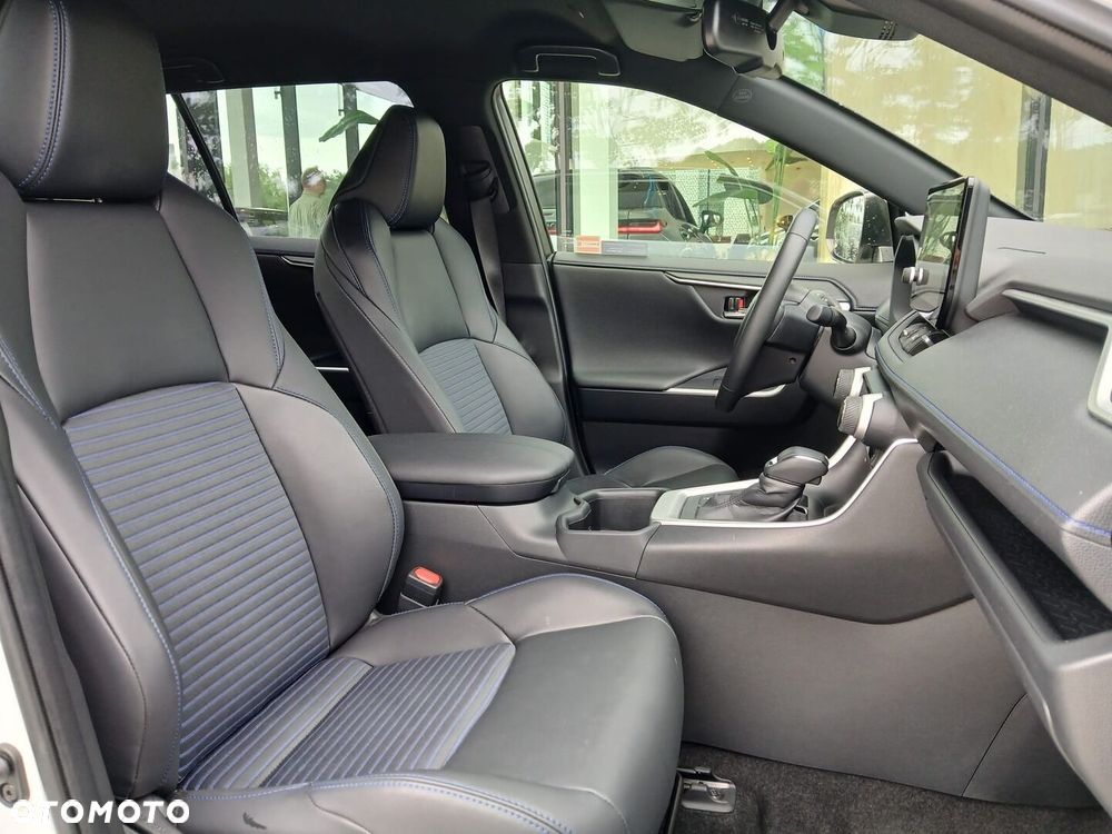 Toyota RAV4 2.5 Hybrid Selection 4x2 - 24