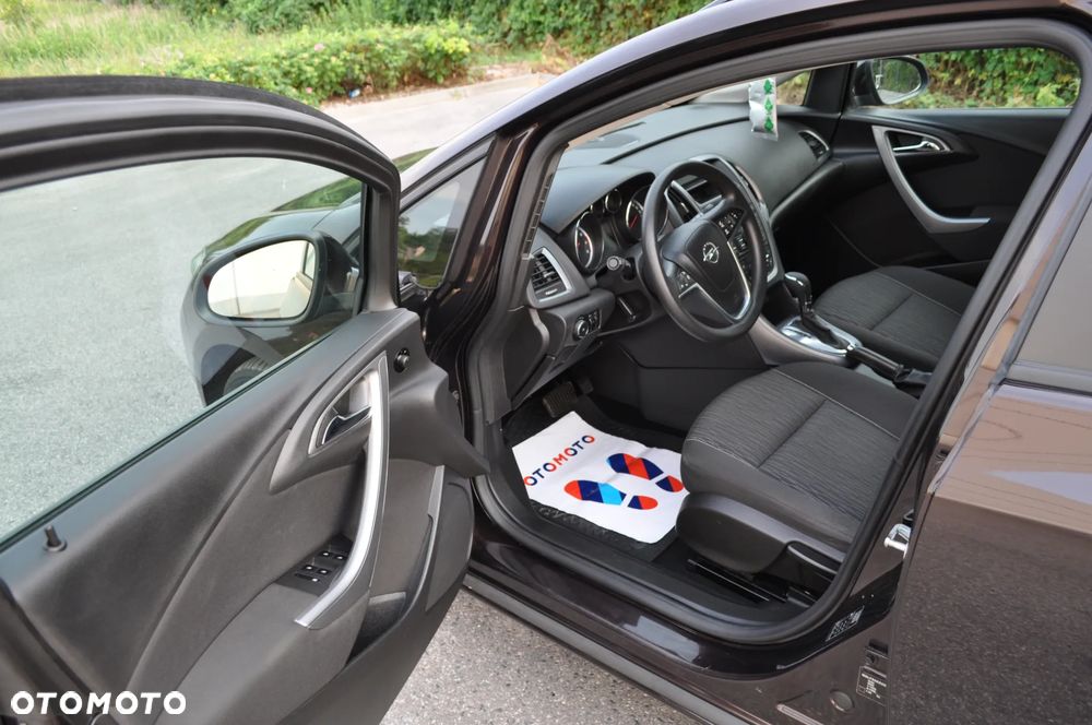 Opel Astra 1.6 Automatik Edition - 10