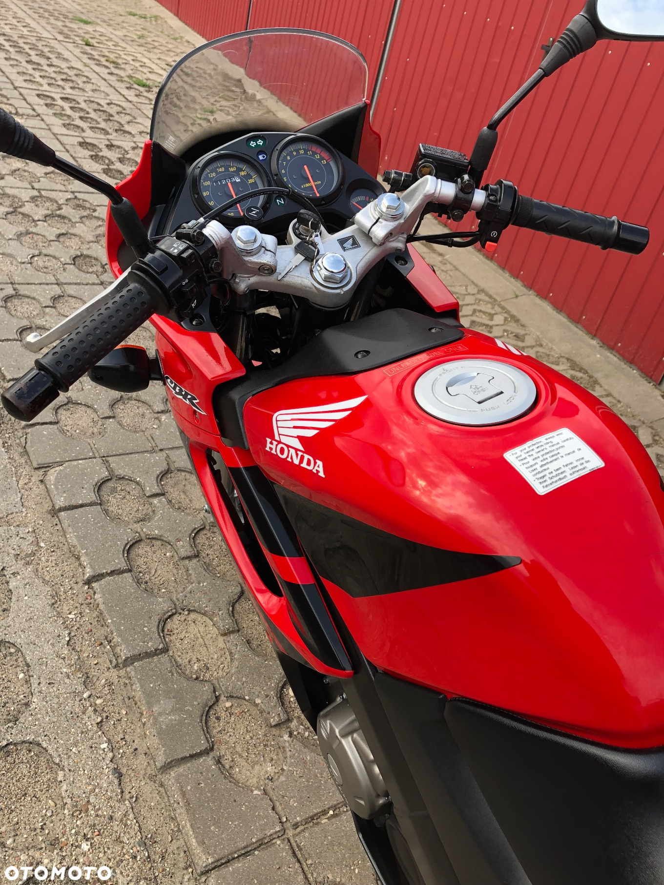 Honda CBR - 11