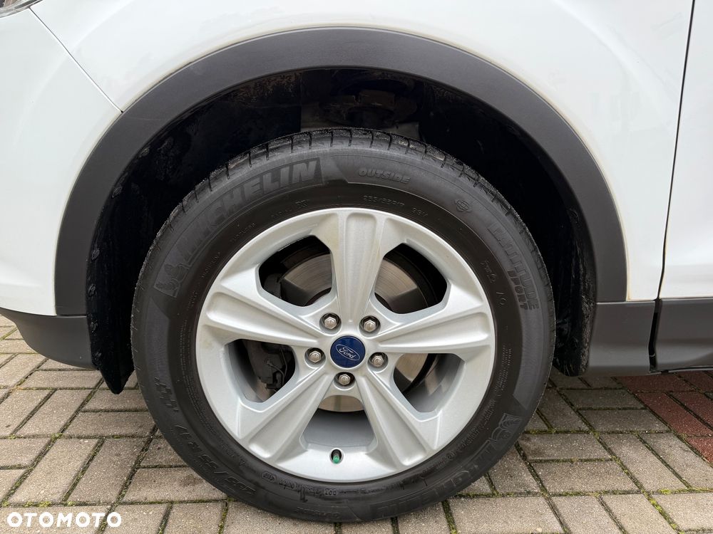 Ford Kuga 1.5 EcoBoost 2x4 Trend - 31