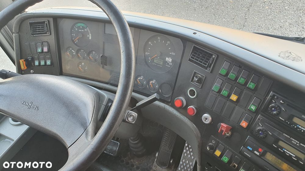 Van Hool 915SC2 - 6