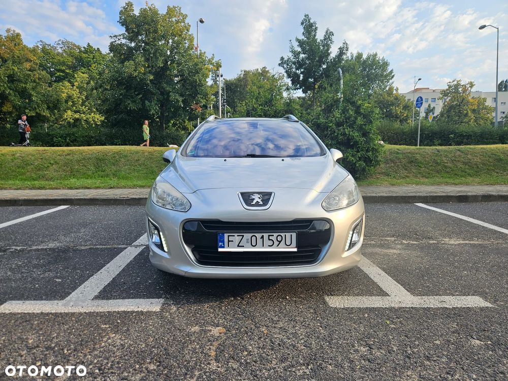 Peugeot 308 SW 120 VTi Platinum - 2
