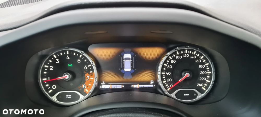 Jeep Renegade 1.4 MultiAir Limited FWD S&S - 25