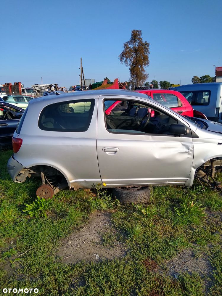 Toyota yaris częśći