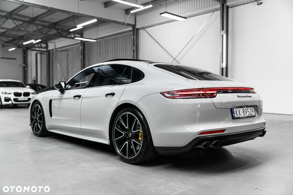 Porsche Panamera Turbo - 7