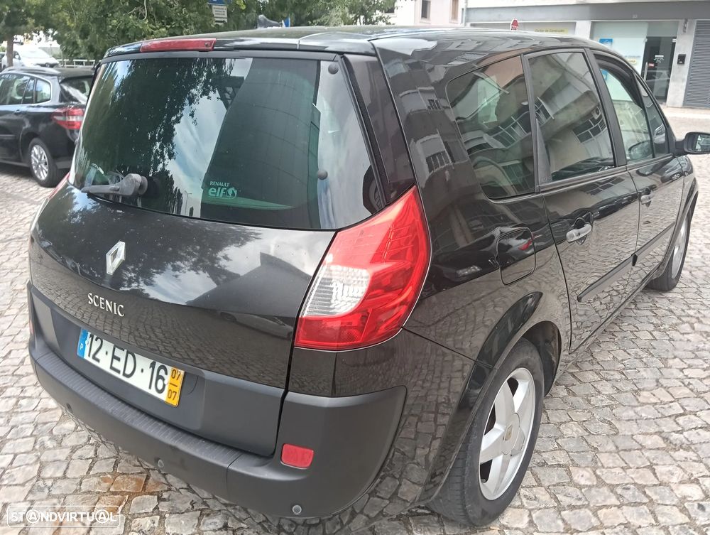 Renault Grand Scénic 1.5 dCi Dynamique S 7L. - 16